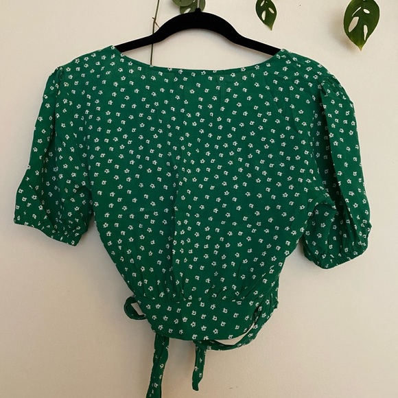 Kookai cropped wrap around blouse - Picture 2 of 3